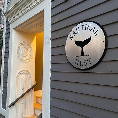 Nautical Nest Hudson Hotel Bagian luar foto